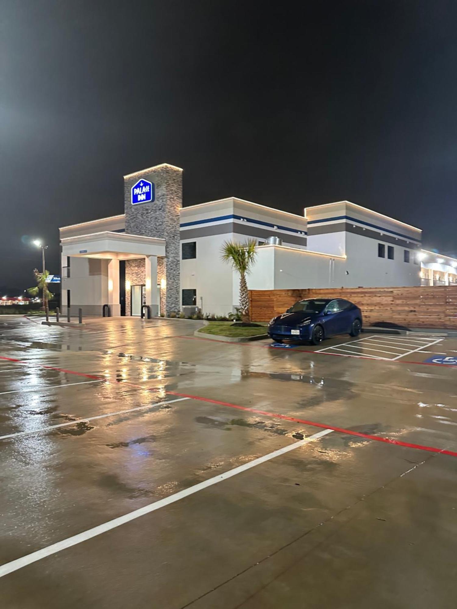 Palace Inn Blue Jones Road & Fm1960 Houston Exterior photo